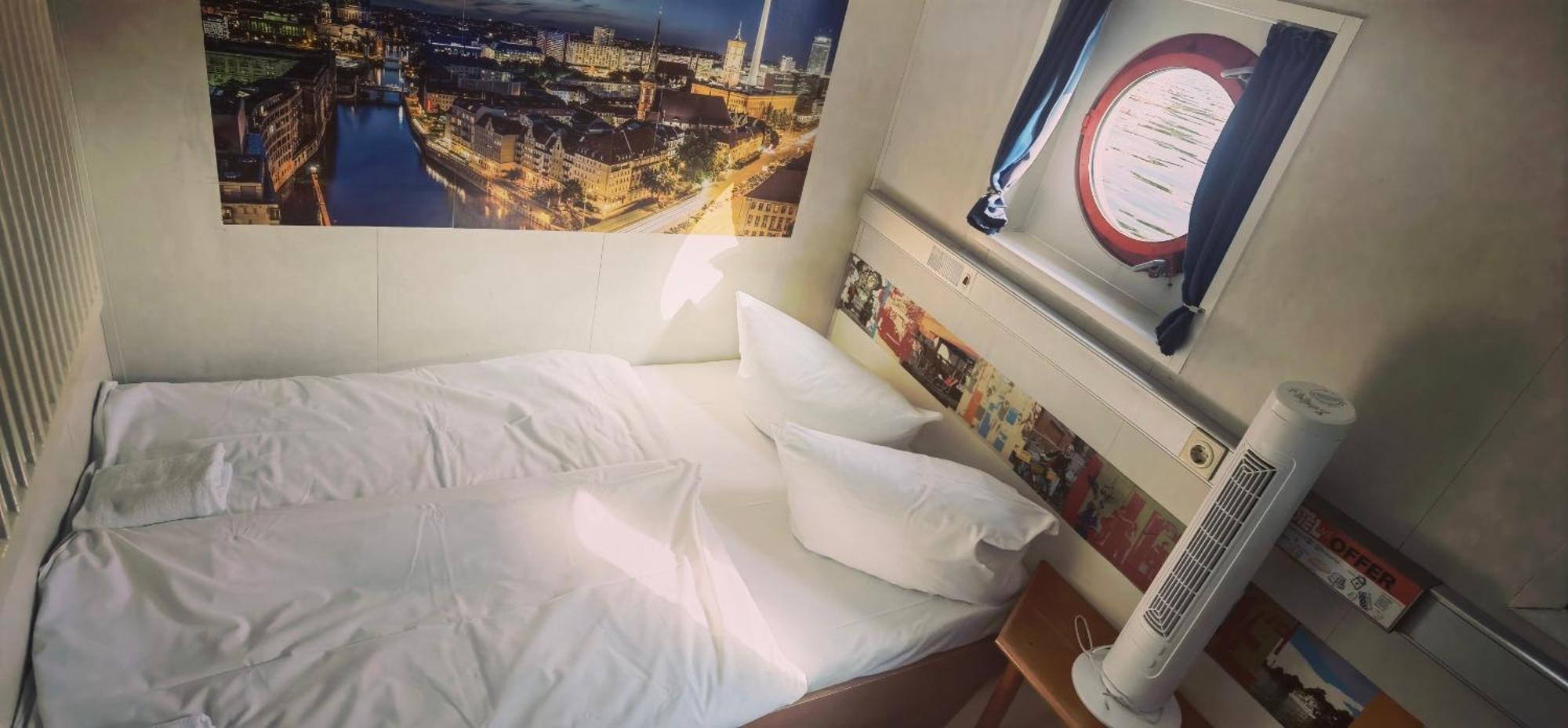 Double Cabin 2nd Class Shipotel Eastern